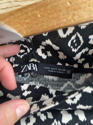 Falda flecos Zara S sin estrenar
