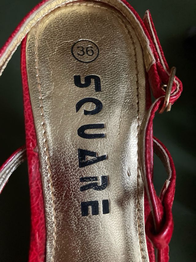 Sandali in pelle Square shoes