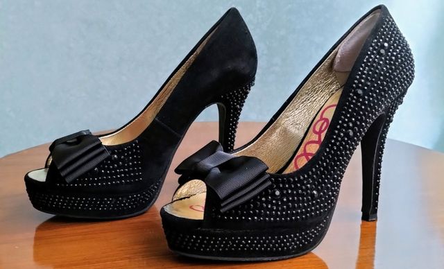 Zapatos ceremonia, ante y pedrería 