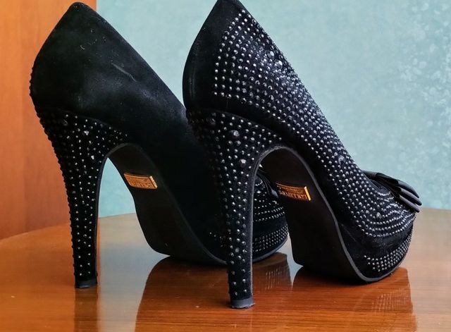 Zapatos ceremonia, ante y pedrería 