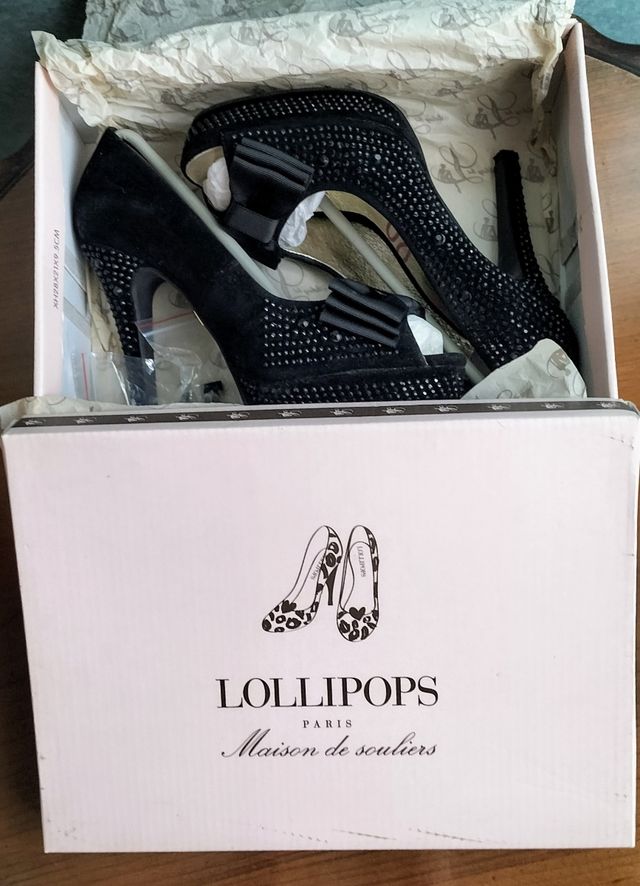 Zapatos ceremonia, ante y pedrería 