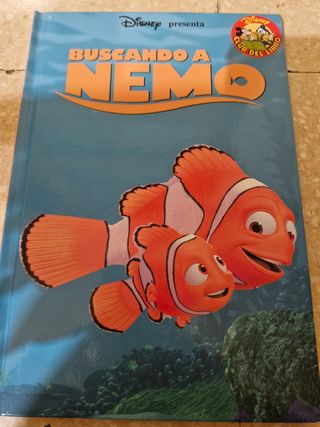 Colección 14 libros clásicos Disney con repisa