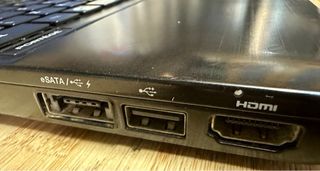 Portatil Toshiba Portege R830