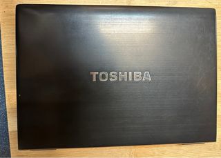 Portatil Toshiba Portege R830