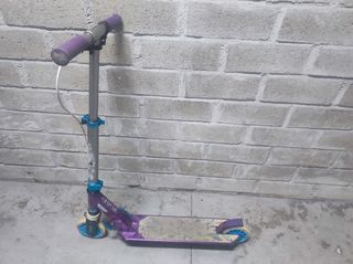 Patinete Oxelo morado