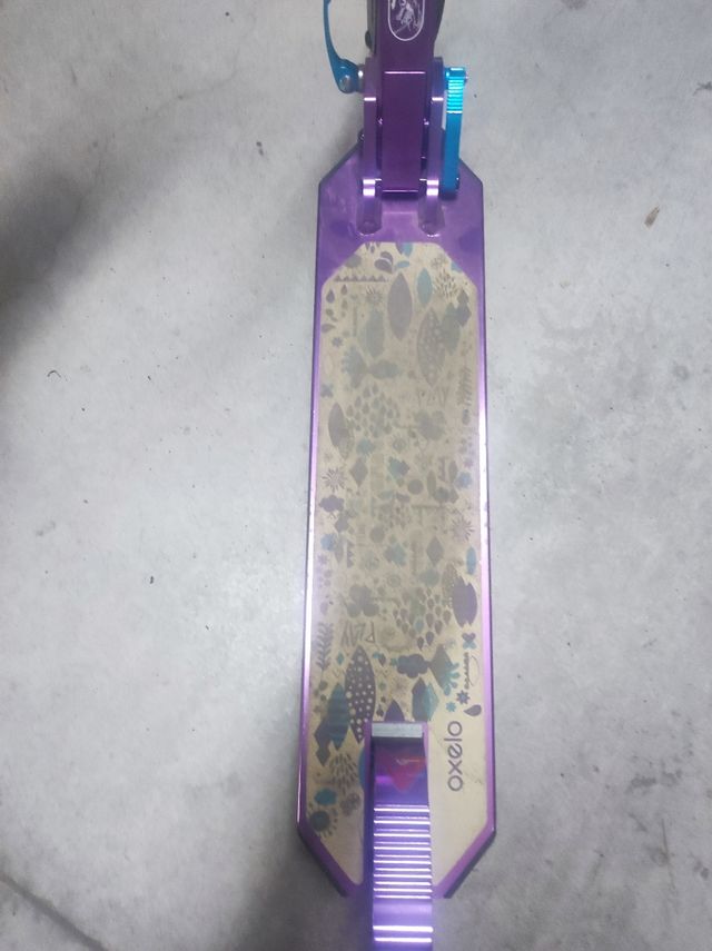 Patinete Oxelo morado
