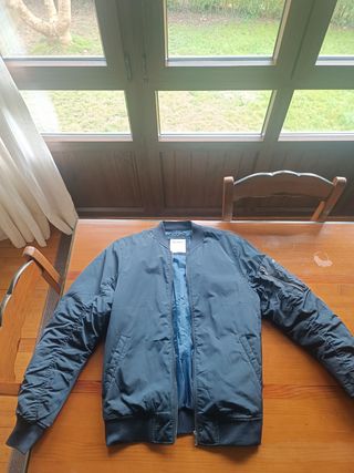 Bomber Pull & Bear
