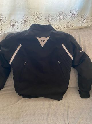 Chaqueta hombre dainese