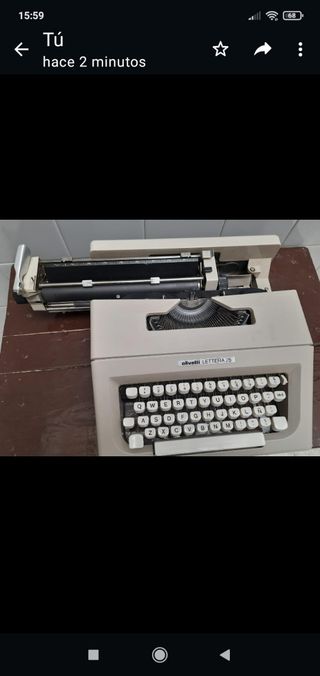 Maquina de escribir olivetii lenttera