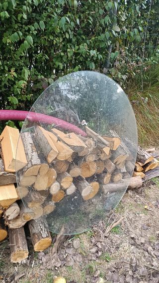 Tavolo da giardino in cemento