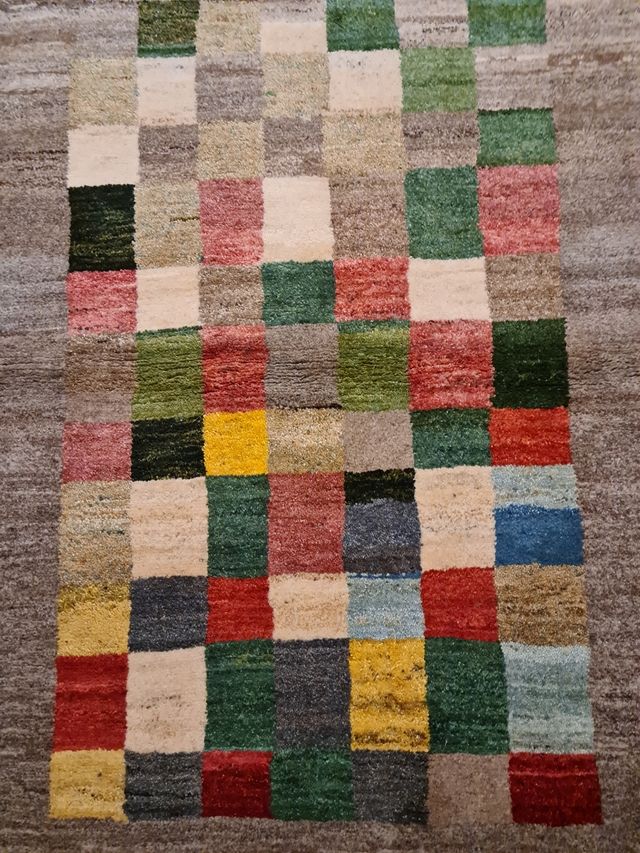 Tappeti orientali annodati a mano