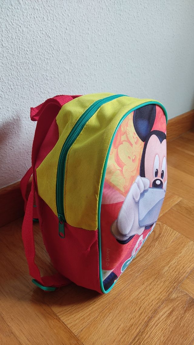 Juguetes de construcción lego duplo.