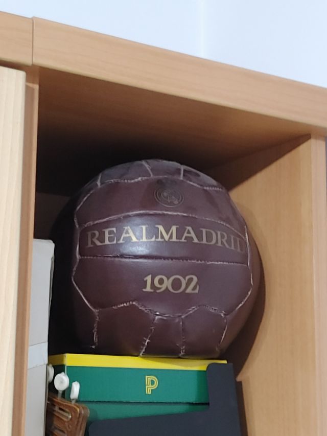 Balón Real Madrid retro
