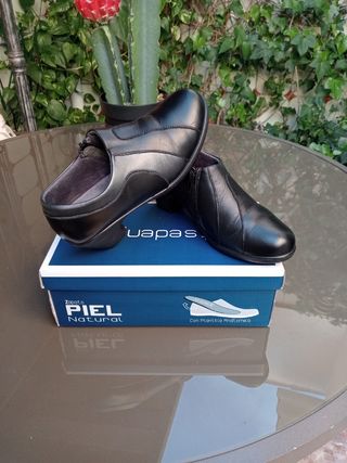 ZAPATOS ABOTINADOS COLOR NEGRO 