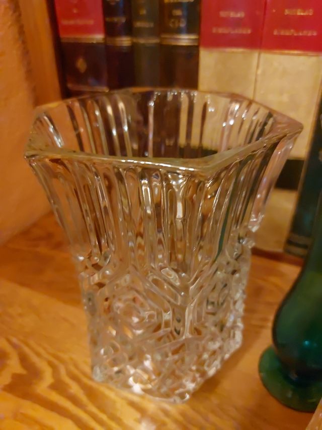 LOTE DE 6 JARRONES (CRISTAL ARQUES)