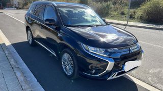 Mitsubishi outlander phev 2019