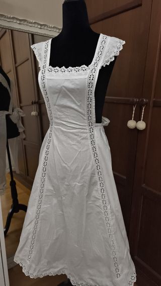 🍓 Antiquísimo delantal. Vestido antiguo