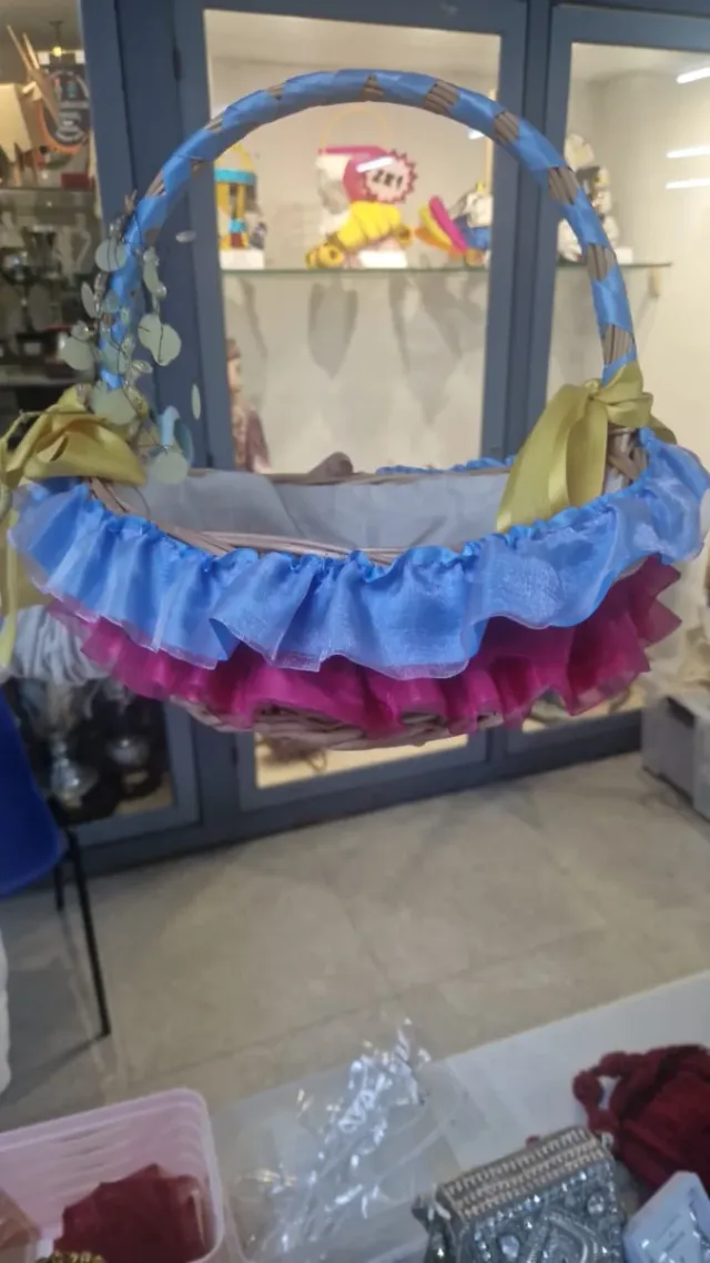 Vestido de fallera talla 44 con 2 corpiños y za