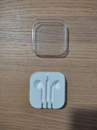 Auriculares con cable Apple
