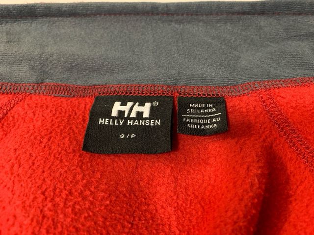 Forro polar Helly Hansen con logo bordado