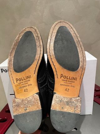 Scarpe eleganti coda di rondine