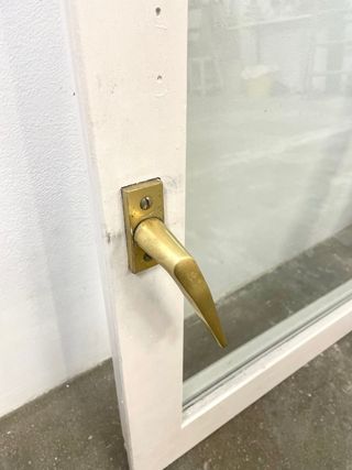 Conjunto puerta y ventanas derrivo