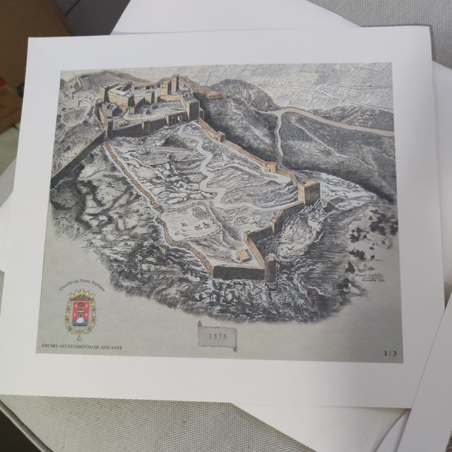 Láminas del Castillo de Santa Bárbara