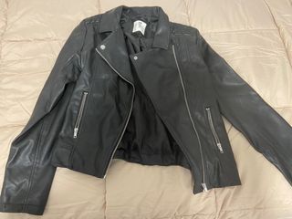 Caqueta de cuero