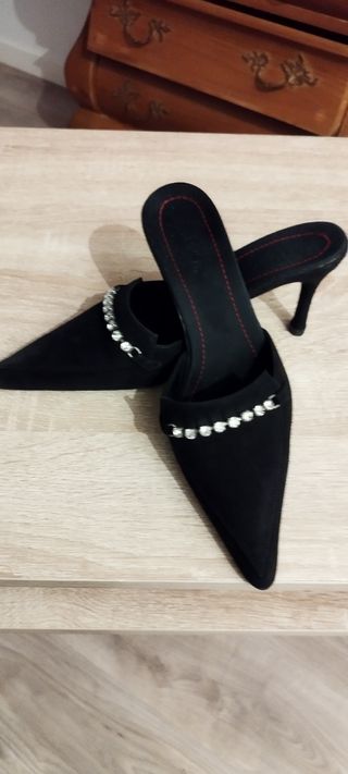 Zapatos de fiesta en antes negro 