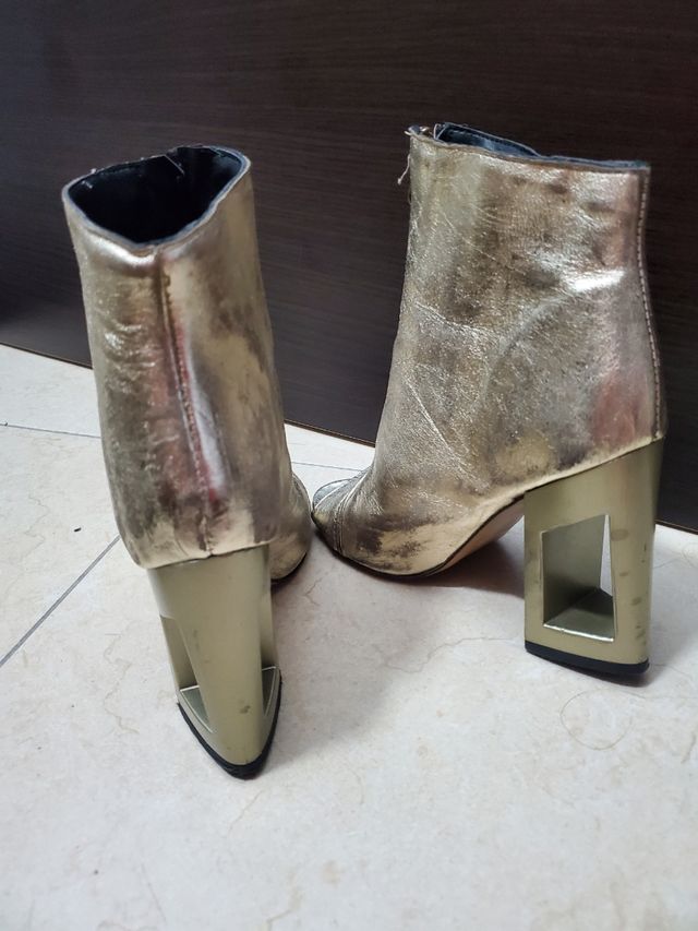 Botines dorados