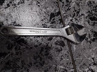 Llave inglesa 10 pulgadas
