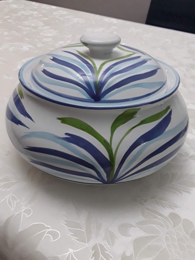 Biscottiera in ceramica