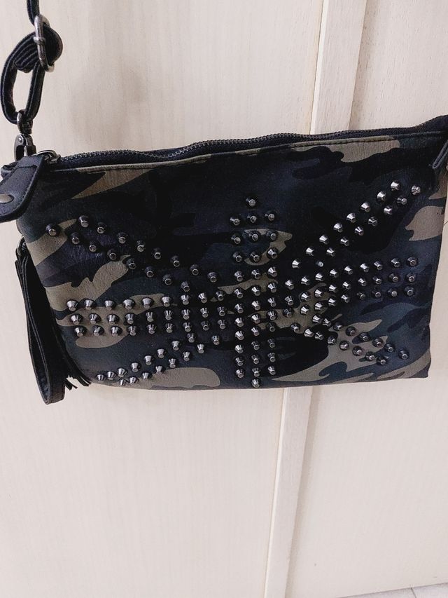 Borsetta con tracolla