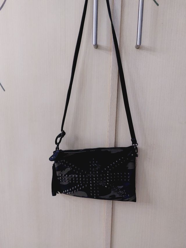 Borsetta con tracolla