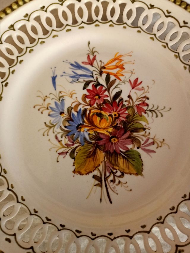 3 piatti artistici da parete