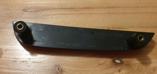 Catadrióptico Seat arosa