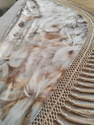 Mantoncillo flamenco beige