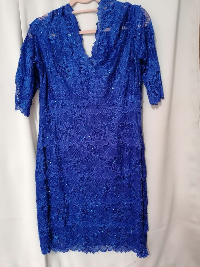 Vestido toilette renda