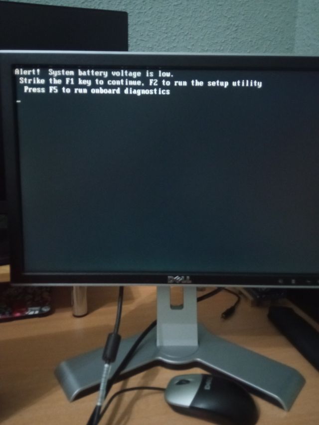 Ordenador torre Dell 