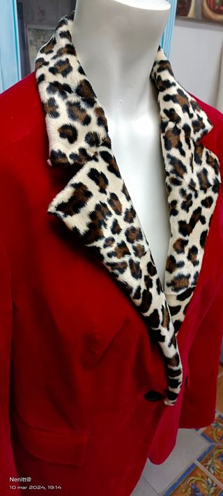 Chaqueta rockera modelo unico