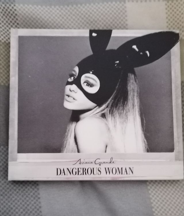 CD Ariana Grande 