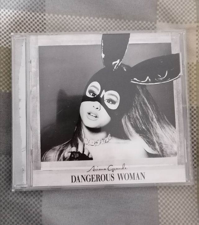 CD Ariana Grande 