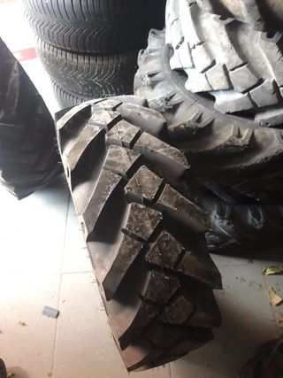 neumáticos michelin con llantas Q3