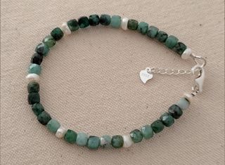 Pulsera, plata ley, esmeralda y perlas 