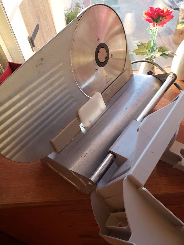 Maquina cortadora de carne 15 euro