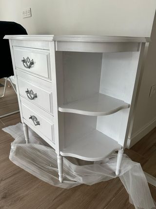 Mueble aparador macizo lacado en blanco