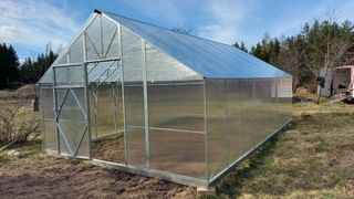 Invernadero 2 aguas poliester