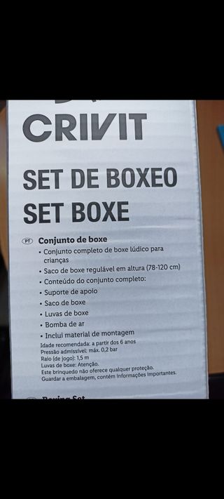 Set de boxeo nuevo.