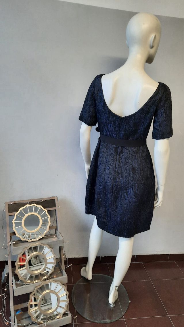 Vestido seminuevo solo venta en persona