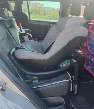 Silla de Coche Nado_Con base giratoria